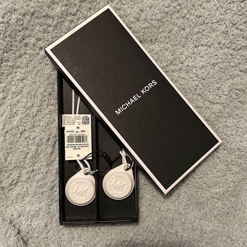 Michael Kors Bright White Set of 2 AirTags Covers